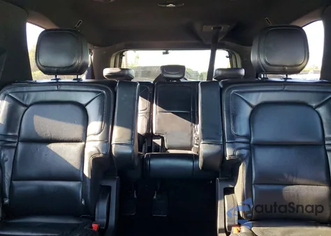 2019 Lincoln Navigator L Select z USA, uszkodzony, nr VIN 5LMJJ3JT7KEL14688